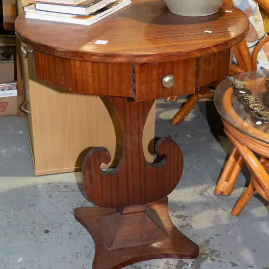 mahogany pedestal lamp table with 2 drawers - has significant wobble H700 Diam590