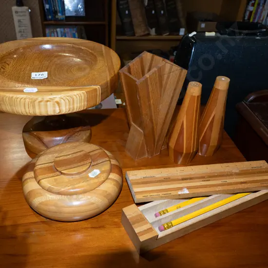 assorted retro Sovereign Ware items
