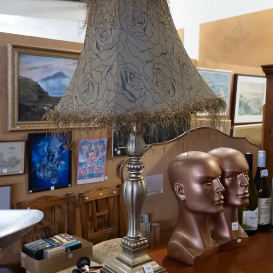 composite based table lamp H720