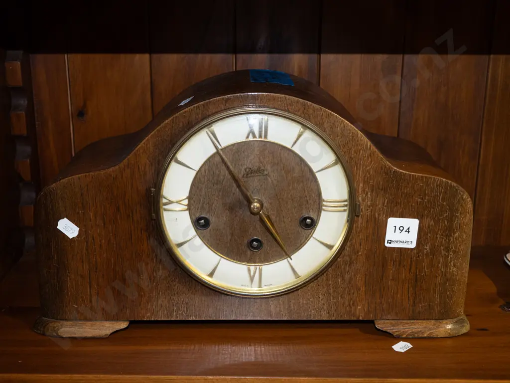 deco wood cased mantel clock Image 1++