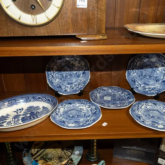 blue and white plates, willow pattern bowl