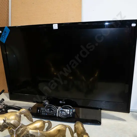 LG 32" TV