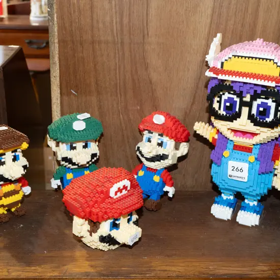 Nintendo Mario Lego style figurines Tallest H240