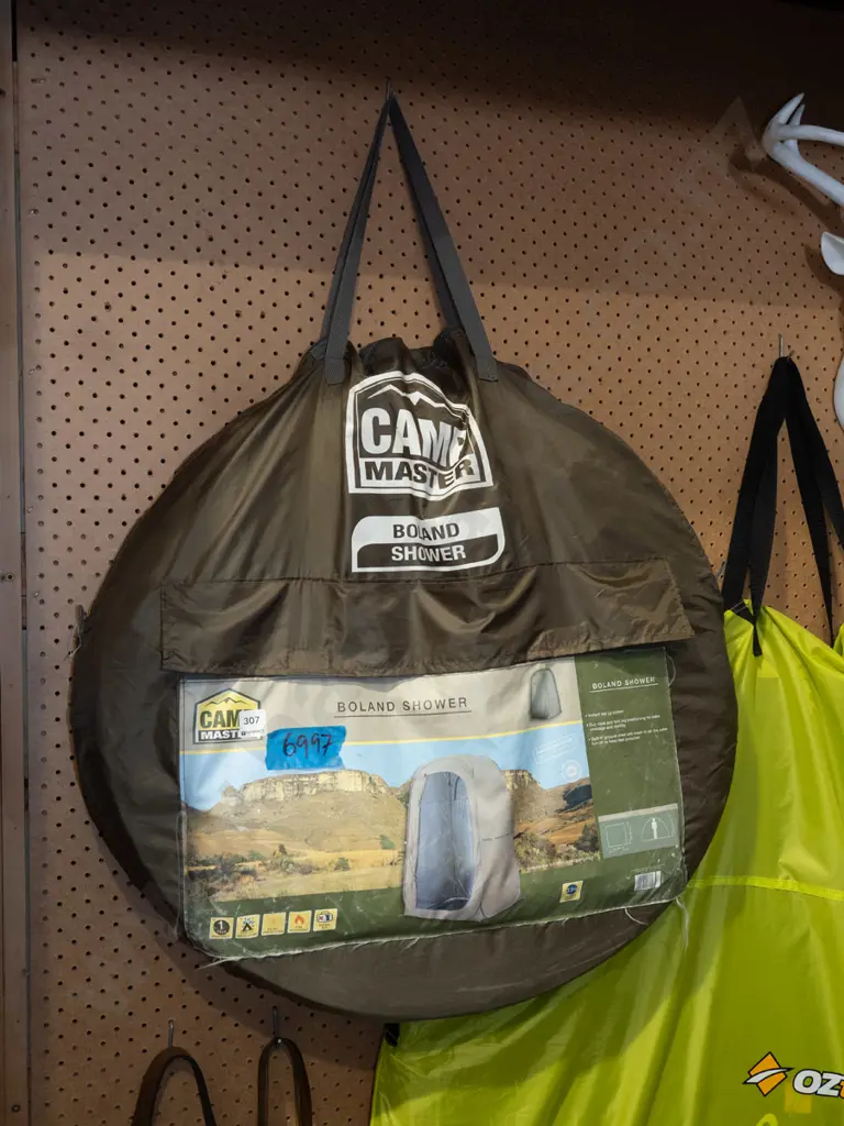 Campmaster Boland shower tent Image 1++