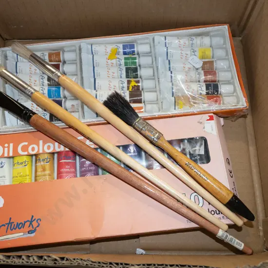 box; oil paints, artist's brushes