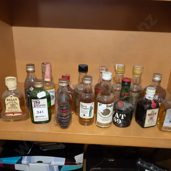 spirit miniatures - all whisky