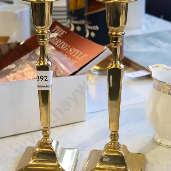 pair of brass candlesticks H225