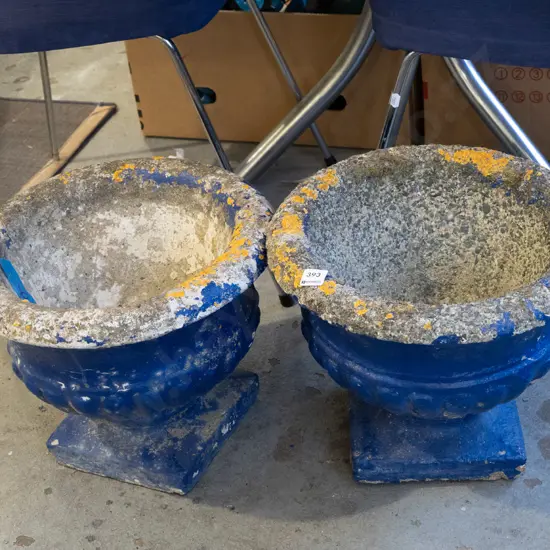 2x blue painted concrete garden urns H300 Diam370