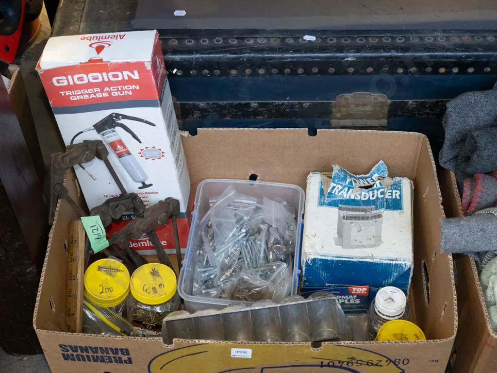 box; gem iron, nuts, bolts, transducer etc Image 1++