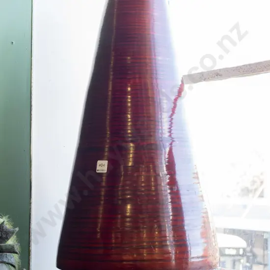 tall lacquer ornamental vase H710
