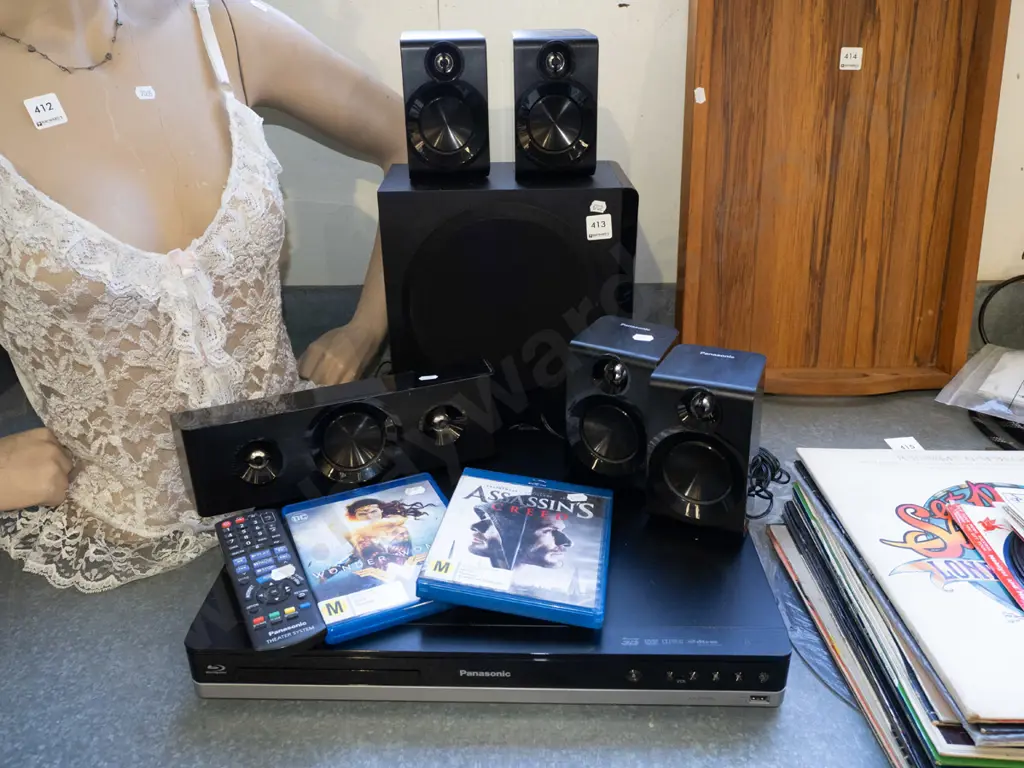 Panasonic surround sound speakers, blu ray player etc Image 1++