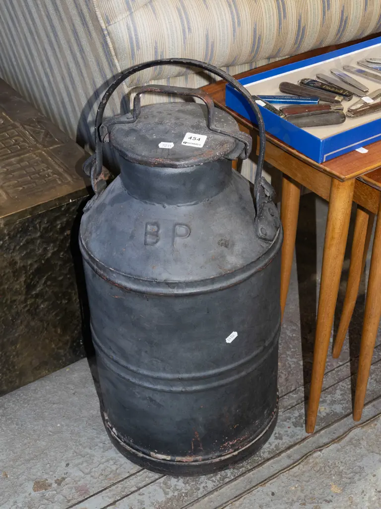 vintage milk pail H570 Image 1++