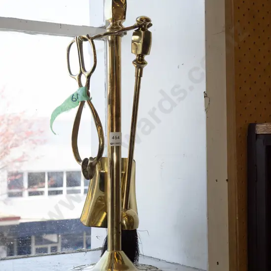 brass fire side set H530