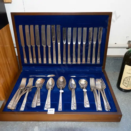 cased canteen of cutlery
