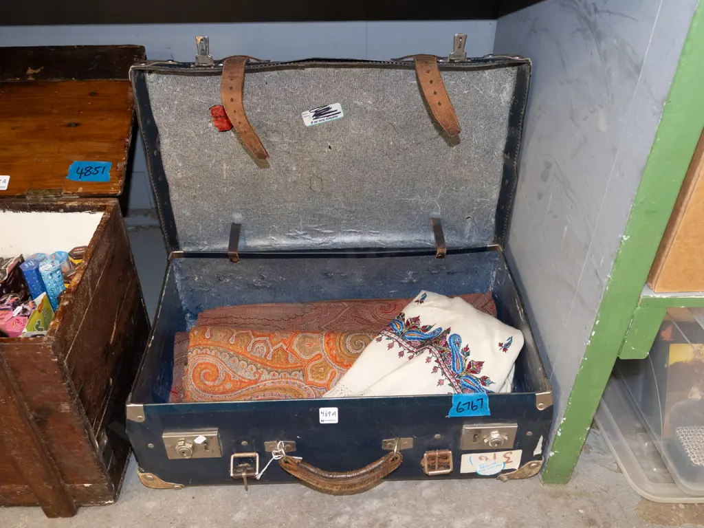 vintage fibre suitcase with scarf/shawl and fabric pieces Image 1++