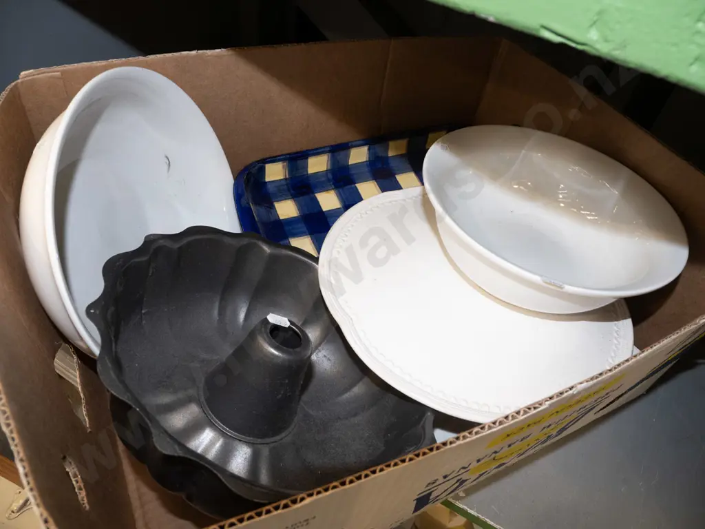 box; white bowls, baking dishes, footed cake stand etc Image 1++