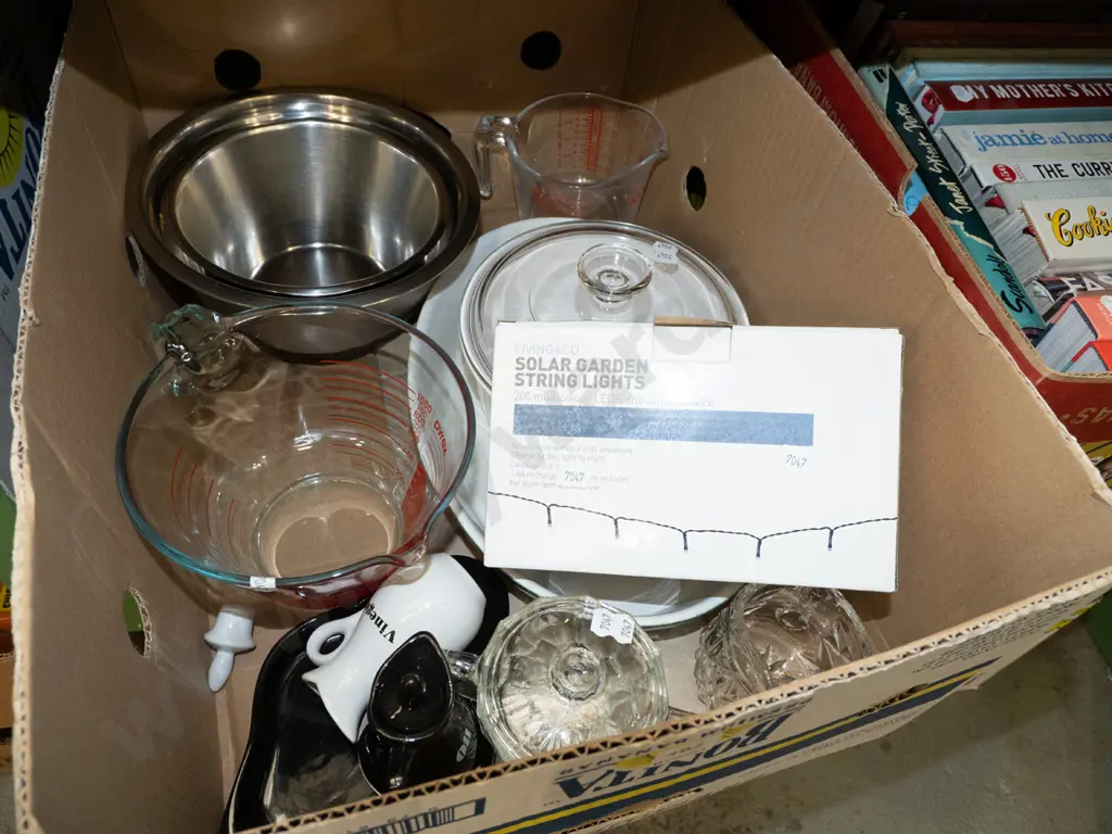 box; bowls, pyrex jug, solar powered lights etc Image 1++