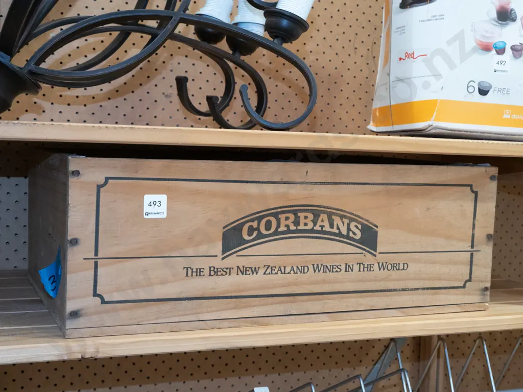 Corbans wine box Image 1++