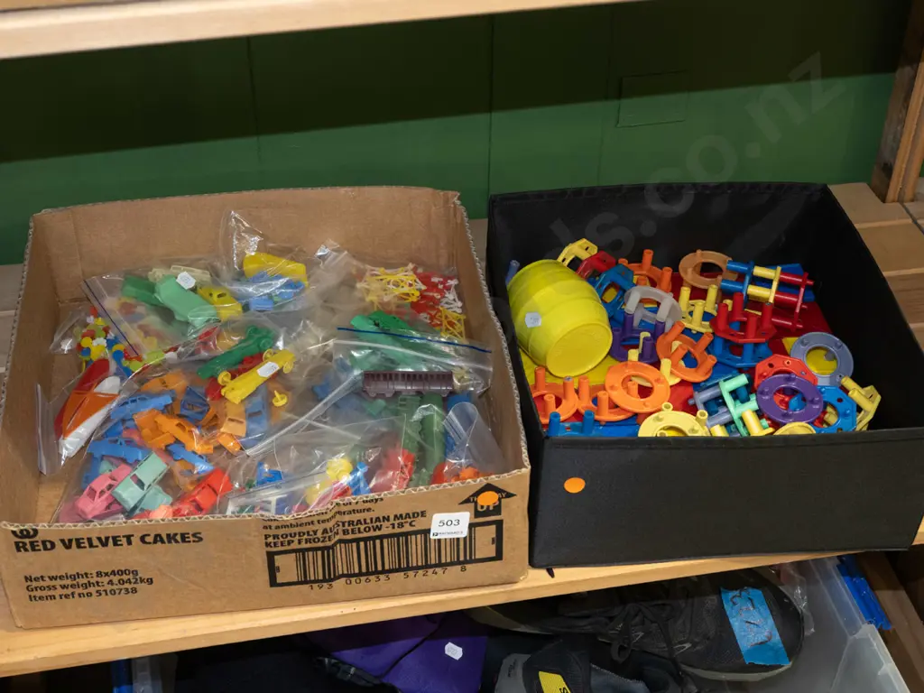 2x boxes of toys  Image 1++