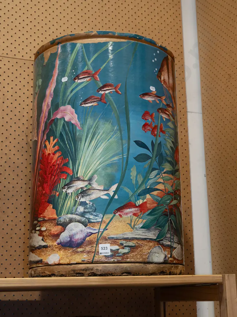 large cardboard aquarium themed canister H600 Image 1++