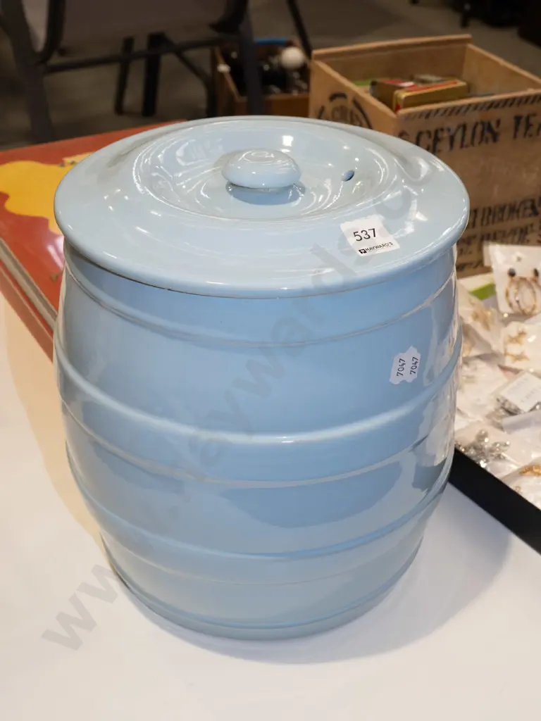 reproduction Teal lidded storage crock Image 1++