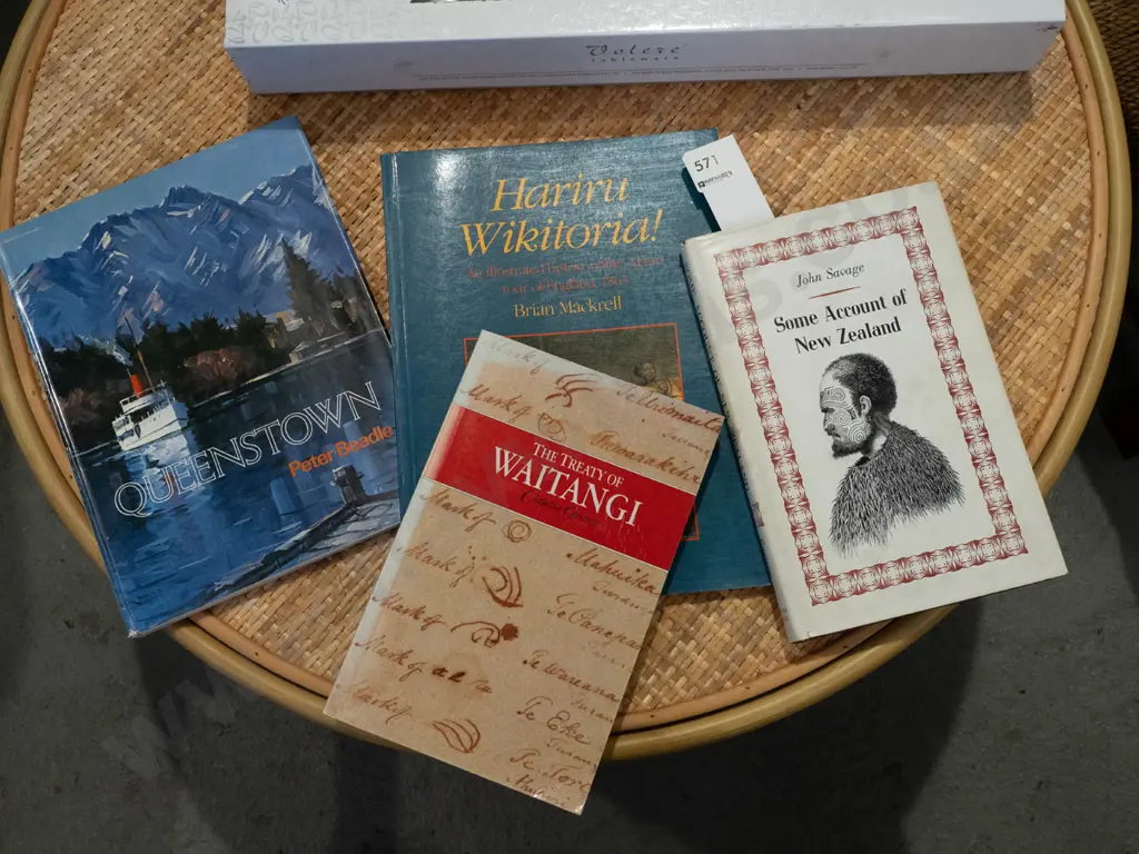 NZ history books Image 1++