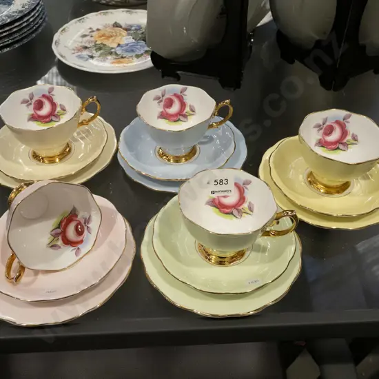 6x Royal Albert painters rose trios