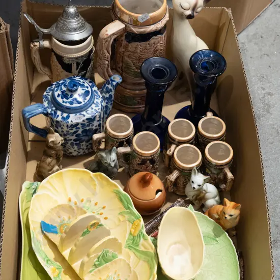 box; Carlton toast rack, beer stein - some damage
