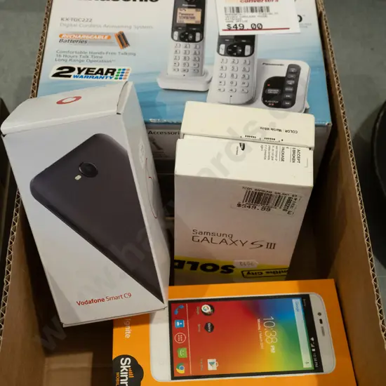 box; cordless phones, 3x old mobile phones