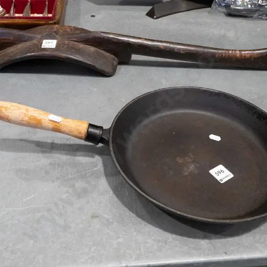 wooden handled cat iron frying pan