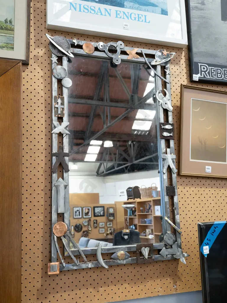 decorative mixed metal wall mirror H-850 W-530 Image 1++
