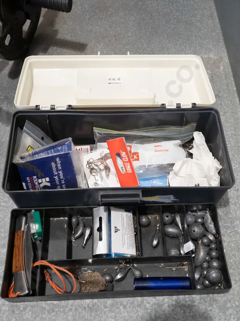 fishing tackle box with lure, hooks, lead sinkers etc Image 1++
