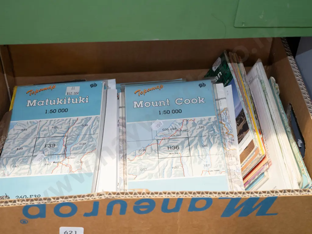 box of various New Zealand topographical maps Image 1++