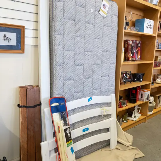 Beard single slat base mattress and end boards