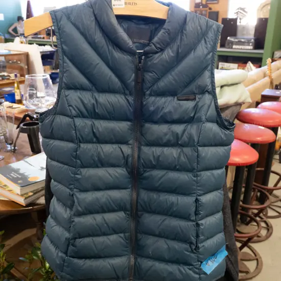 Alchemy Equipment size small green/blue puffer vest