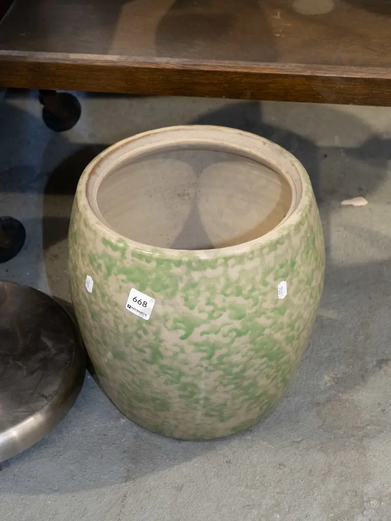 green speckled Timaru Potteries  storage crock - no lid Image 1++
