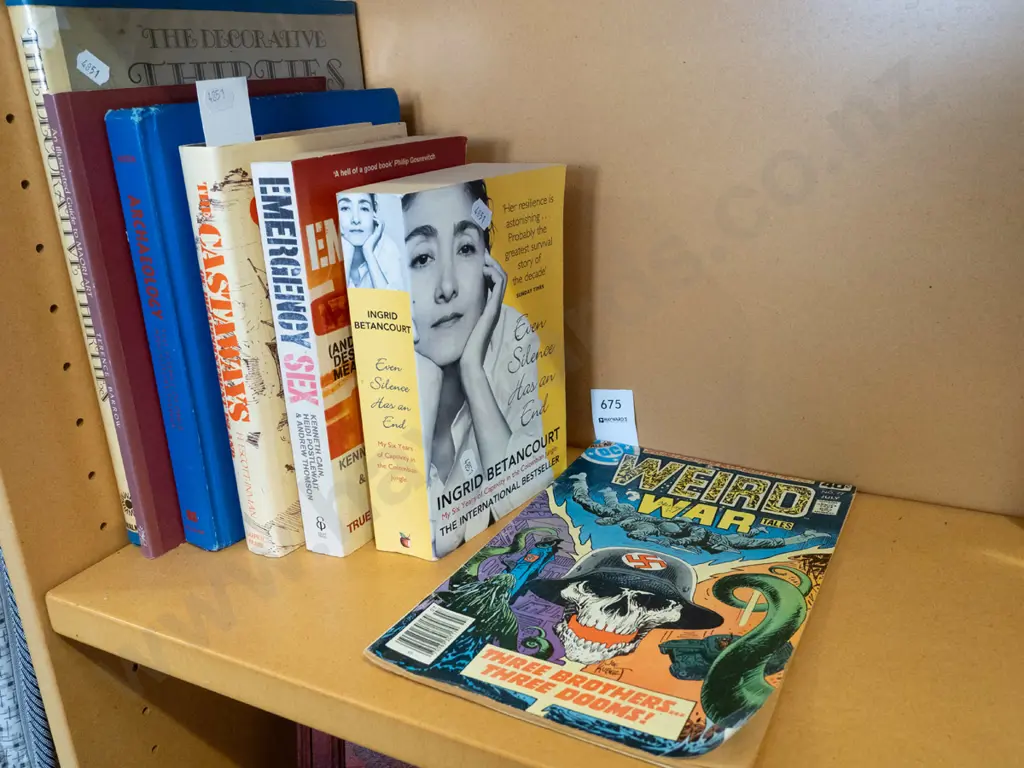 books, comic book Image 1++