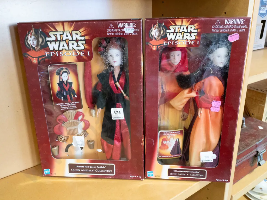 2x boxed Star Wars Episode 1 Queen Amidala figurines - some mould in boxes Image 1++