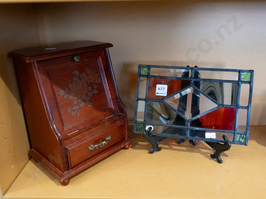 stained glass pane, jewellery box H260 Image 1++