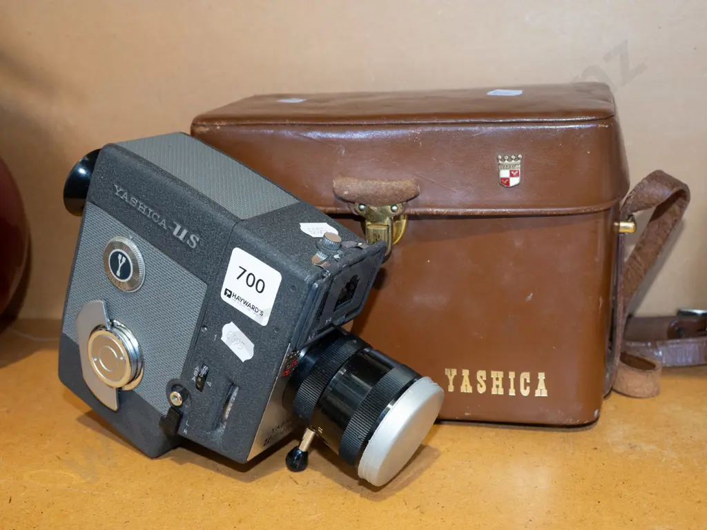Yashica 8mm film camera Image 1++