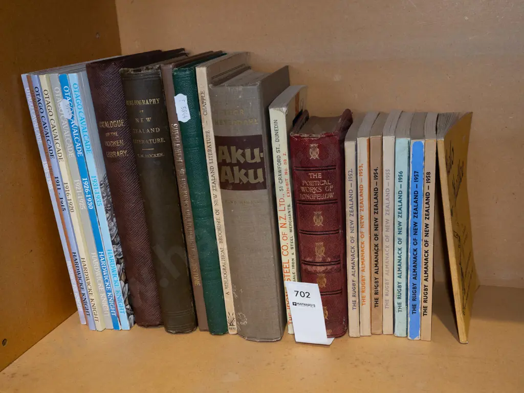 various books Image 1++