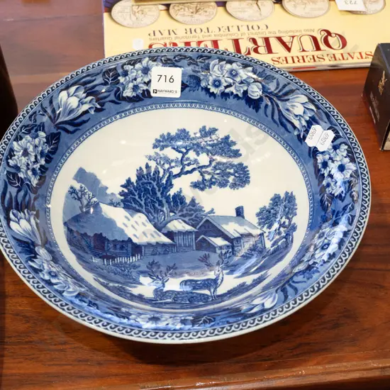 Wedgwood Fellow Deer blue and white bowl Diam270