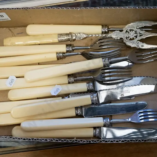bone handled cutlery