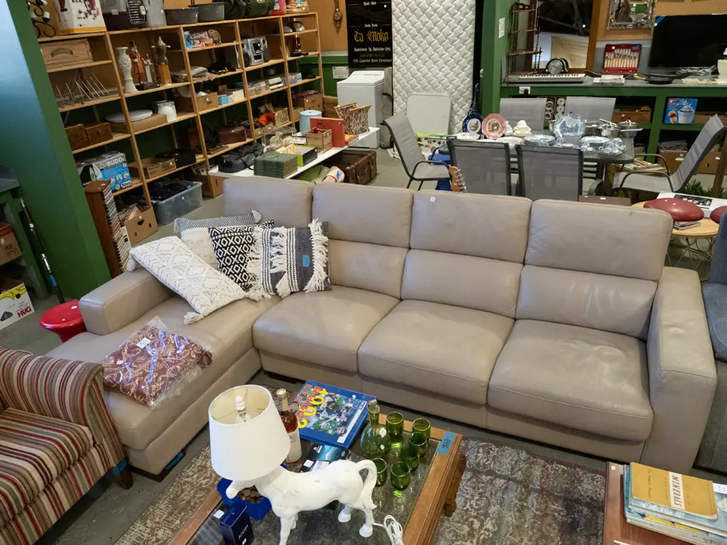 taupe leather uphostered 4 seater corner lounge suite with left hand turn W2900 D1800  Image 1++