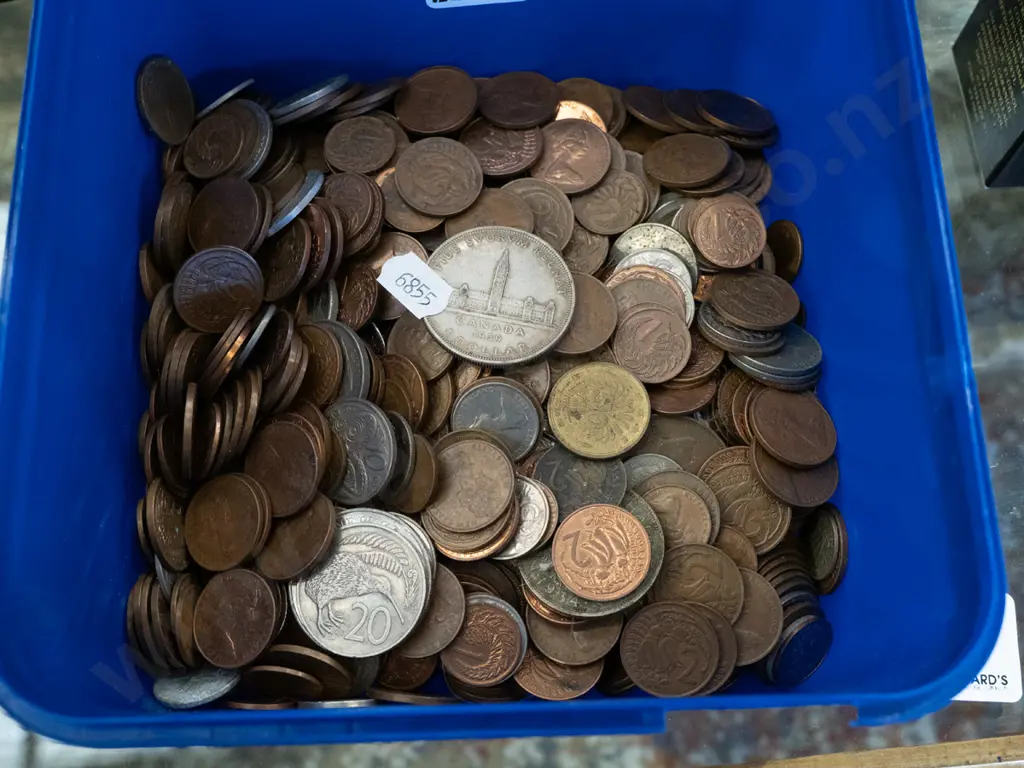 container of coins Image 1++