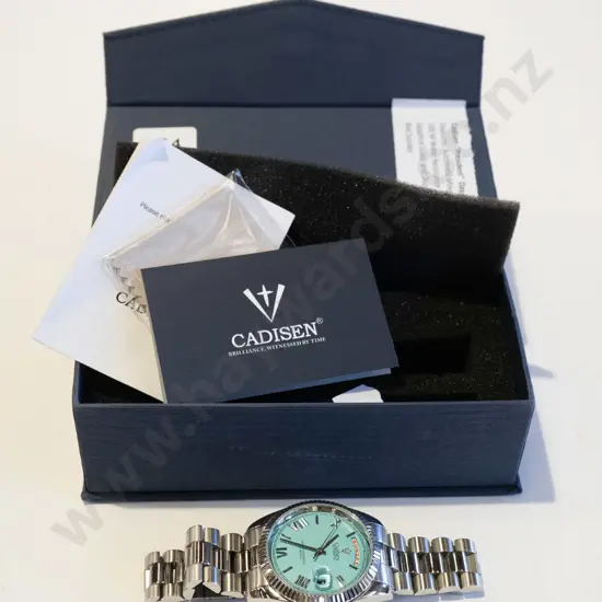 Cadisen wristwatch and box