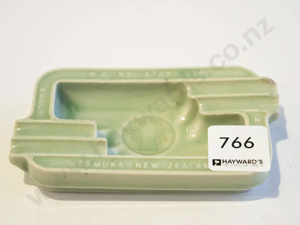 Temuka pottery NZ insulators ashtray Image 1++