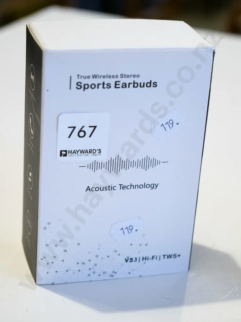 pair of wireless Vislla sports ear buds in box Image 1++