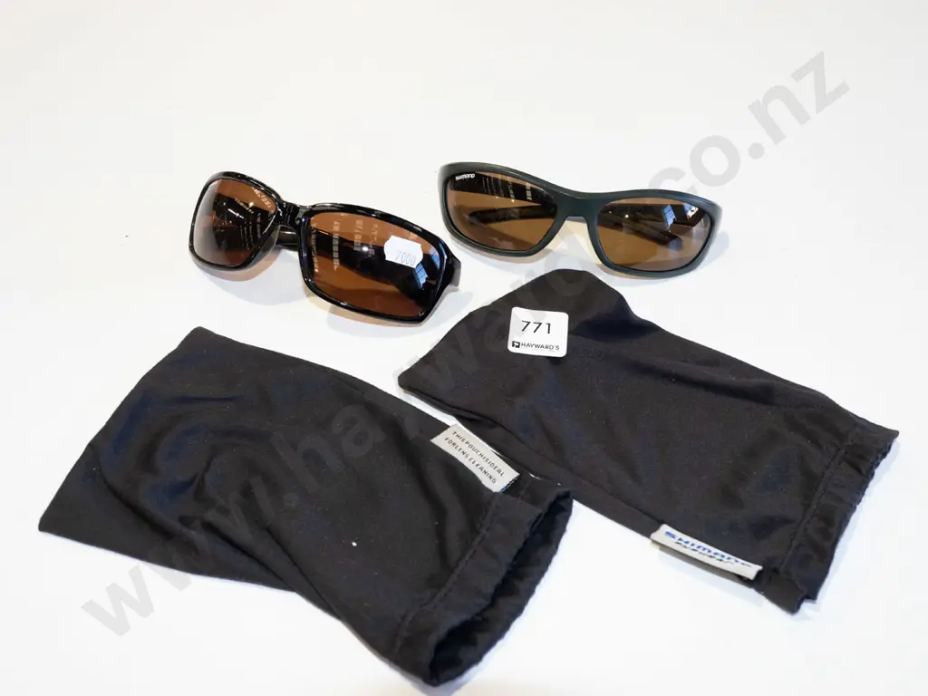 2x pairs of Shimano sunglasses Image 1++