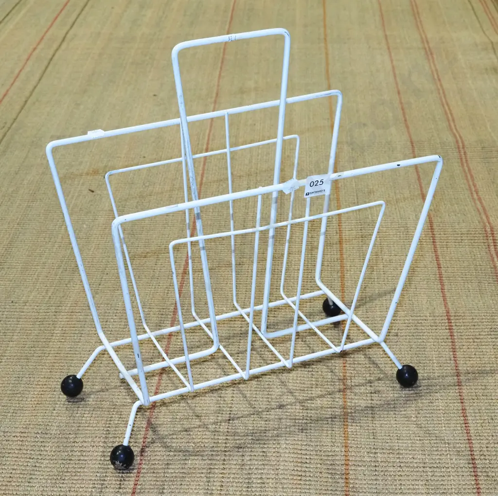 mid century wrought metal ball-footed magazine rack Image 1++